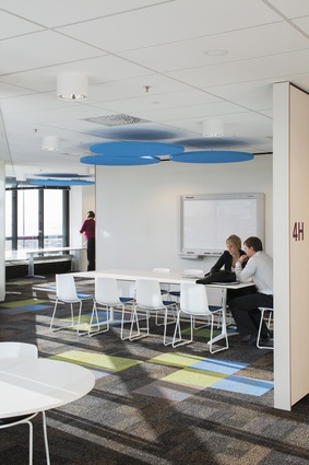 A studio space for less-formal, meeting-room-based collaboration.