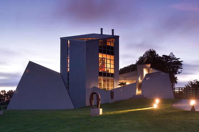 The Stringer House (1998).