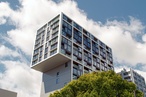 Aotearoa’s largest base-isolated apartment building nears completion