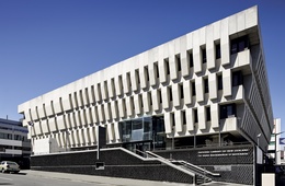 National Library of New Zealand Te Puna Matauranga o Aotearoa