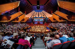 Distinguished, with X-ray clarity sound: Christchurch Town Hall