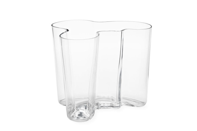 Finnish design legend Alvar Aalto is behind this curvaceous clear vase, now available to buy from <a href="https://store.moma.org/home/vases/clear-aalto-vase/v3085.html" target="_blank"><u>the Museum of Modern Art site</u></a>.