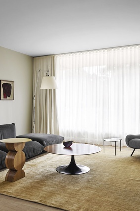 The lounge rooms have been furnished with select key pieces, including Cassina’s distinctly shaped Constantin table and a vintage Eero Saarinen Tulip table.