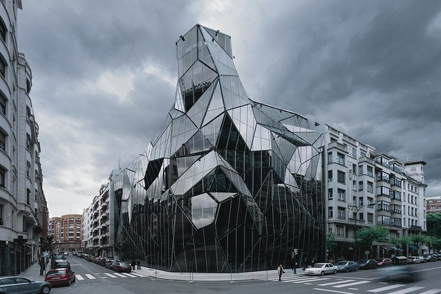 Basque Health Dept of Bilbao, Spain by Coll Barreau Arquitectos. Its polyhedral glass façade allows maximum light into the interior, making it a transparent, luminous space. 