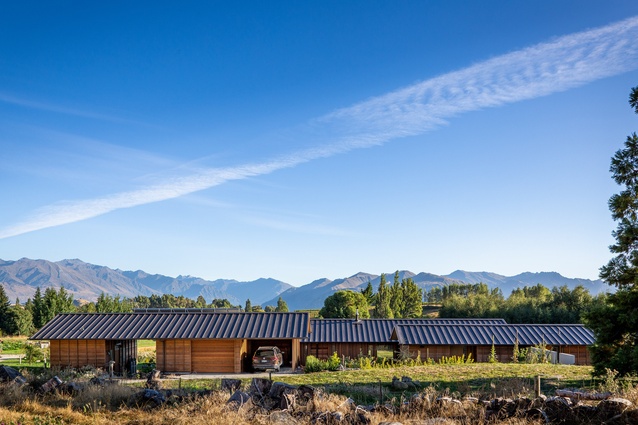 Winner – Housing: Long Low Barn by Sharon Jansen – Architect.