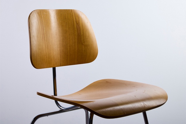 Lot 146, a pair of DCM Chairs by Charles and Ray Eames for Herman Miller (est. $900–$1,200).