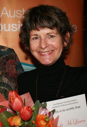 Wellington City Council’s Vicki McLaren, 2011-2012 Inspirational Colleague of the Year Award, at the Australasian Housing Institute Awards. 