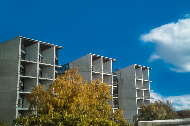 University of Canterbury — Jack Erskine Building (Architectus, Cook Hitchcock Sargisson & Royal Associates, 1994). 
