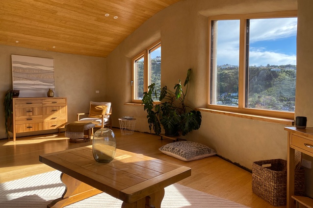Norris Strawbale House (Elizabeth Guthery, Design & Make Architects, 2026). This truly hand-crafted home celebrates a different approach to building — the resultant certified passive house and high-quality indoor environment was achieved on a shoe-string budget and celebrated the use of natural and second-hand materials.