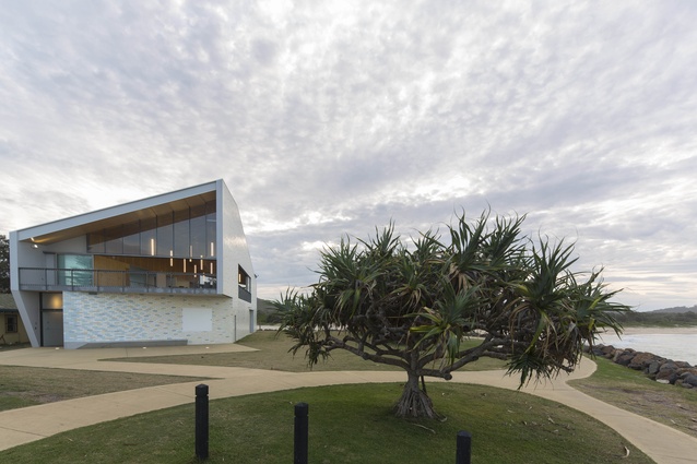 Kempsey Crescent Head Surf Life Saving Club (NSW) by Neeson Murcutt Architects.