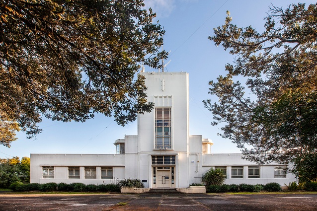 Winner - Enduring Architecture: Musick Point Memorial Radio Station (1942) by Public Works Department.