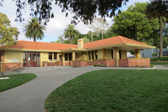 Shortlist - Napier Women's Restrooms by Ann Galloway and Gavin Cooper in association.