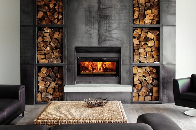 <a href="http://thefireplace.co.nz/stovax_studio_2_nz_wood_fire.html" target="_blank"><u>Stovax Riva Studio wood fire</u></a> has low emissions and is New Zealand clean air approved for urban use. 