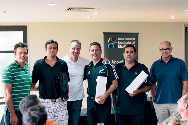 Chris and Dale congratulate the winning team from NZ Strong construction. 