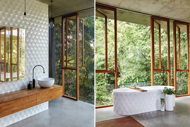 Planchonella House’s bathroom in Queensland by Jesse Bennett Studio is breathtaking in its biophilic approach to design.