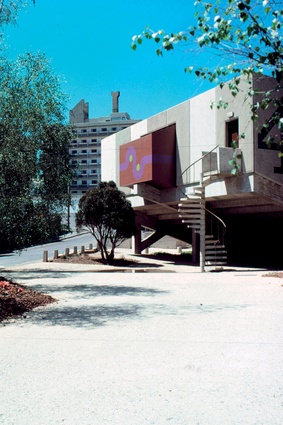 Archway Lecture Theatres, University of Otago (1969).