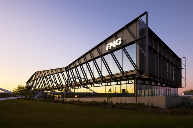 Winner – Commercial: FMG Office Building by Sheppard & Rout Architects.