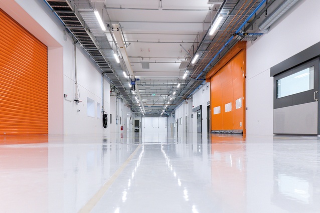 Tool store and workshop areas are shared with Hangar 3 next door.