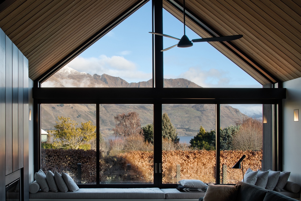 Mountain living: Roys Peak House | Architecture Now