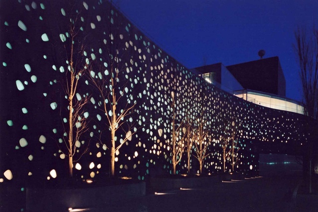 Matsumoto Performing Arts Centre (2000—2004), Matsumoto-shi, Nagano, Japan.