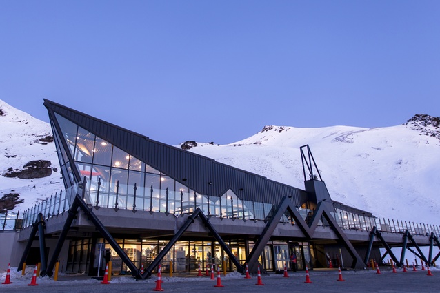 Supreme Award, PlaceMakers Tourism and Leisure Project Award and Value Award over $15 million: The Remarkables Base Building, Queenstown.