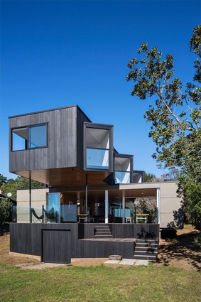 Macalister House by Wendy Shacklock Architects Ltd was a winner in the Housing category. 
