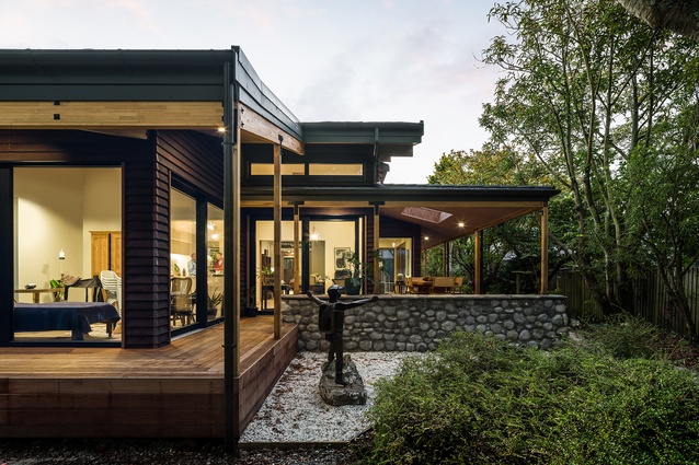 The ‘engawa’ — a wraparound veranda — enhances indoor and outdoor connection.