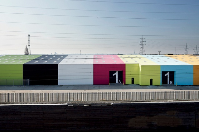 Wildspace Warehouse, east of London, is a 200m-long ‘supershed’ containing five 800m² stand-alone business units and can be seen from passing Eurostar trains. 