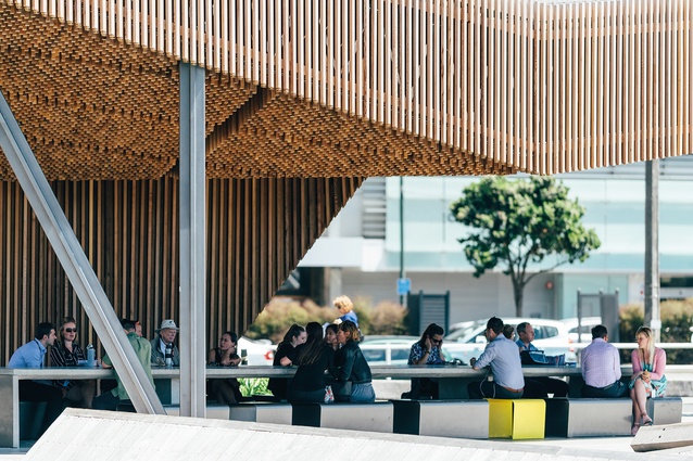 North Kumutoto extends an earlier phase of work on Wellington’s waterfront. The design is conceived as a reinterpretation of Wellington’s wharves, the folded-timber deck transitioning seamlessly into a small pavilion.