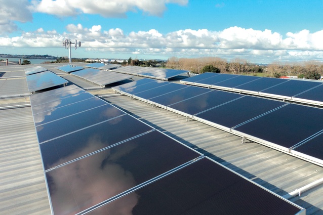 Atop the Hubbard Foods factory is the country’s largest thin-film solar installation. Combined, the 160-panel installation will generate 29,000 kW/h of electricity a year.