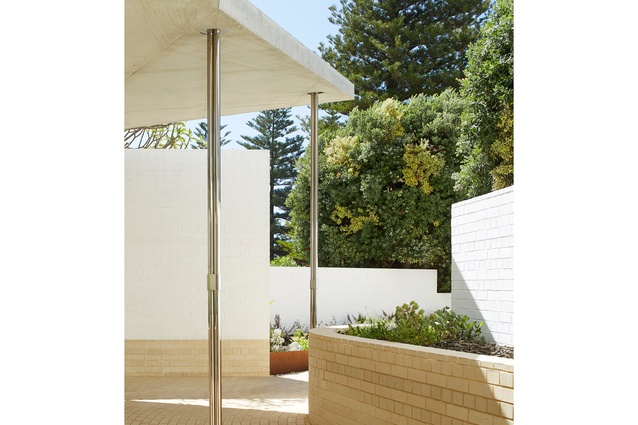 Winner: Small Project Architecture category –Cottesloe Lobby and Landscape by Simon Pendal Architect.