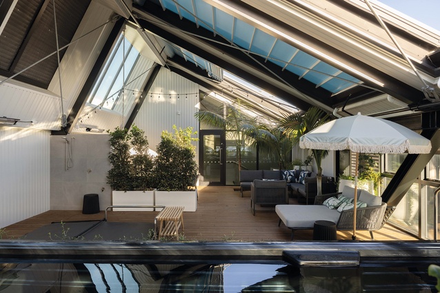 A private communal leisure deck on the roof is for the apartment-owners to gather for events and parties.