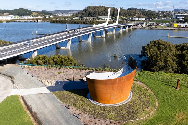 The site and orientation of Timatatanga Hou Camera Obscura was designed to optimise viewing of the award-winning Te Matau ā Pohe bascule bridge.