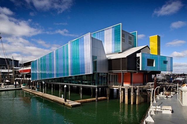 New Zealand Maritime Museum, Auckland. The double-skin multi-cellular polycarbonate exterior has excellent UV and thermal protection properties and transmits softly filtered light inside.