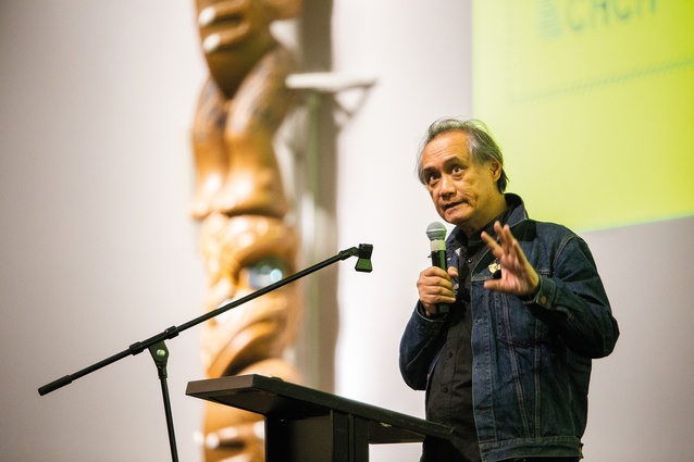 Professor Albert Refiti at ‘Roots and Routes of Pacific Architecture’.