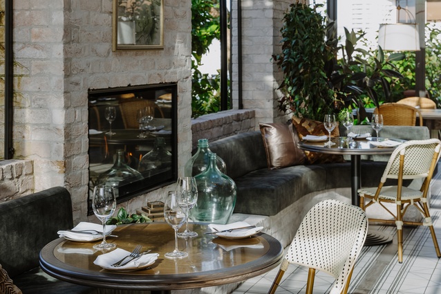 Tauranga Hotel, Clarence Winter Gardens. 