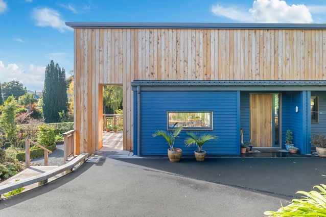 Caldwell & Highsted, Winner of the APL Environmental and Sustainable Excellence Award, and a Gold Award, for a home in Dunedin.