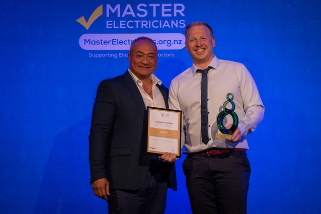 Sponsor Tony Tavita, National Lighting Manager for Legrand, pictured with David Shepard, Construction Manager of KME Services, winner of the Lighting Design Award for Te Pae.