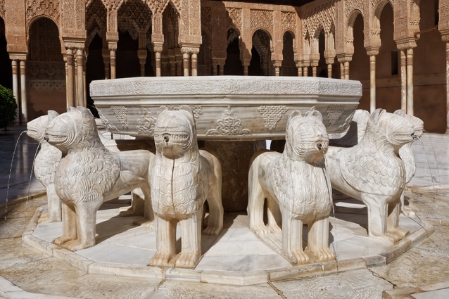 The Courtyard of the Lions gets its name from the fountain inside it that features 12 lion statues; it is supplied water by a sophisticated hydraulic system.