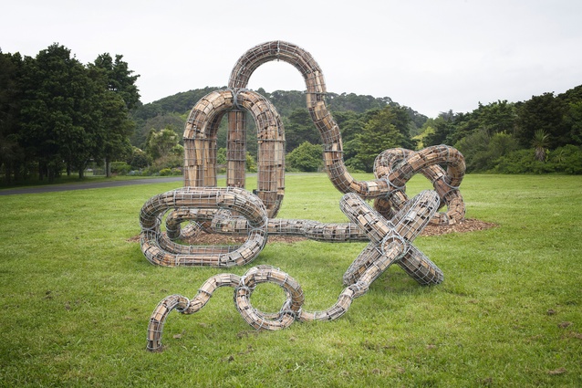 This year’s McConnell Family Supreme Award winner at the Sculpture in the Gardens exhibition is Louise Purvis' <em>Gravid</em>. 
