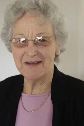 Muriel Kett (1931–2024).
