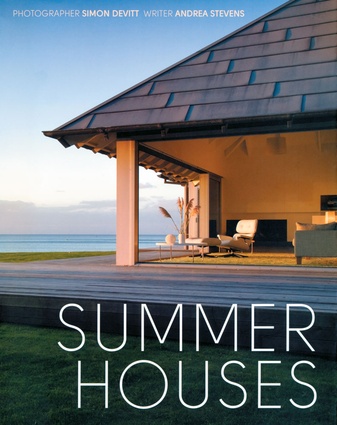 Summer Houses by Simon Devitt and Andrea Stevens (Penguin).