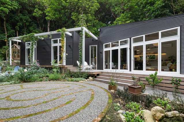 Supreme House of the Year under $1 million: David Reid Homes (Kapiti), Cook Strait. (Design by AD Architecture).

