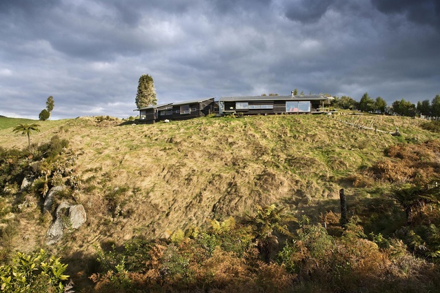 Otoparae House by Mitchell & Stout Architects Ltd was a winner in the Housing category.