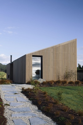 Finalist – Housing: River Retreat, Taupiri by Edwards White Architects.
