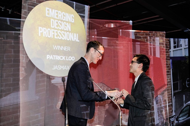 Emerging Design Professional Winner, Patrick Loo of Jasmax, receiving trophy and $1,000 in prize money.