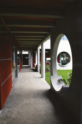 Unitec's Landscape and Plant Sciences building is set around an enclosed courtyard, with offices opening out onto a loggia at ground level with verandahs above.