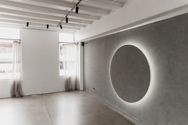 In the original studio, the circle glows from the edges with backlighting.