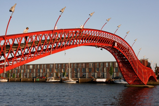 The Pythonbrug footbridge in Amsterdam was designed by West 8 and opened in 2001. The walkway dips and rises in an aesthetically pleasing sinuous, snake-like fashion.