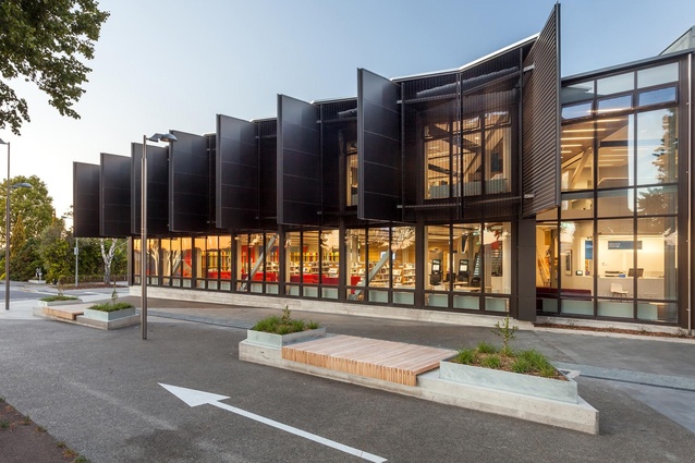 Public Architecture Award: Ruataniwha Civic Centre Kaiapoi by Warren and Mahoney. Shared pedestrian street leads to Future Rivers Walks.